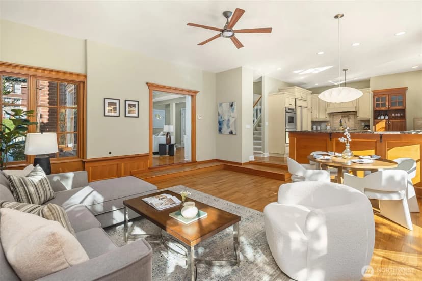 Property photo for 1612 38th Avenue E, Seattle photo 16