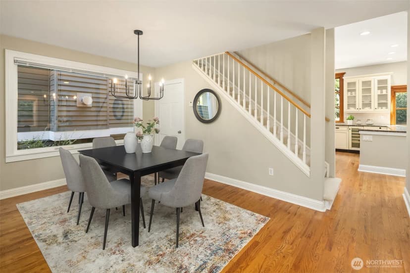 Property photo for 1612 38th Avenue E, Seattle photo 17