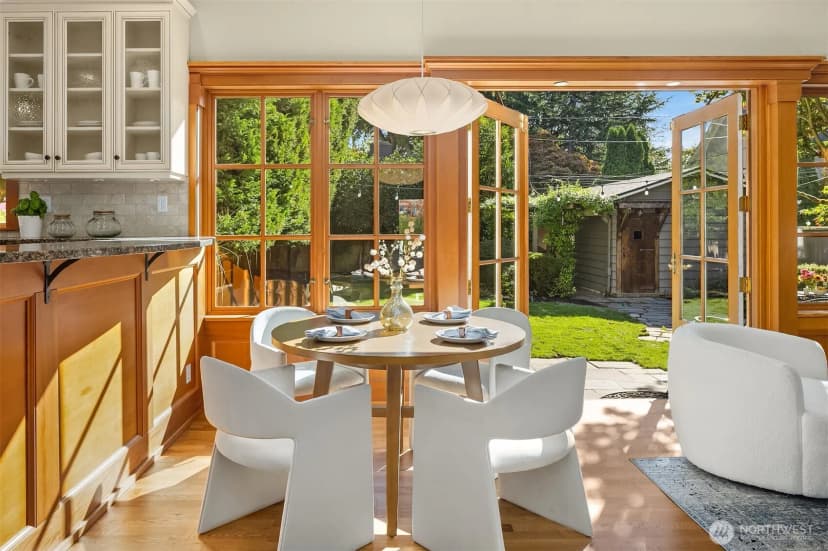 Property photo for 1612 38th Avenue E, Seattle photo 12