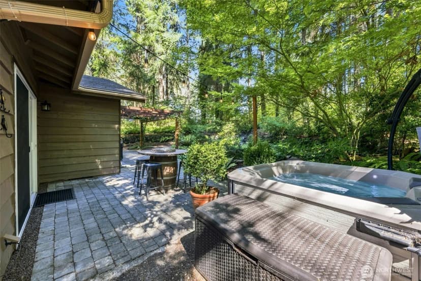 Property photo for 7016 Glen Terra Court Se, Lacey photo 24