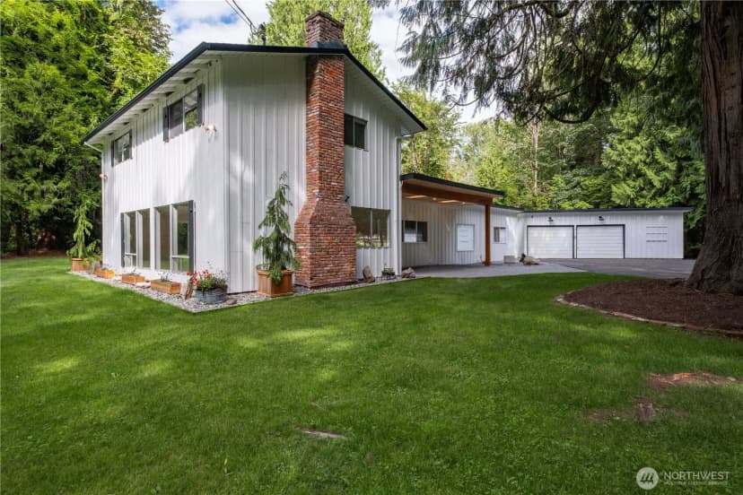 Property photo for 19858 Ne 140th Street, Woodinville photo 6