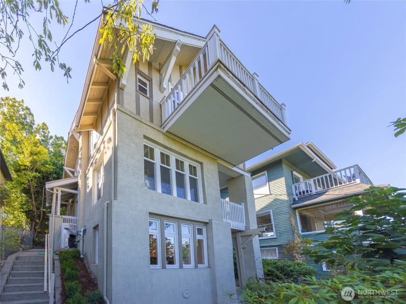 Property photo for 1140 23rd Avenue E, Seattle photo 28