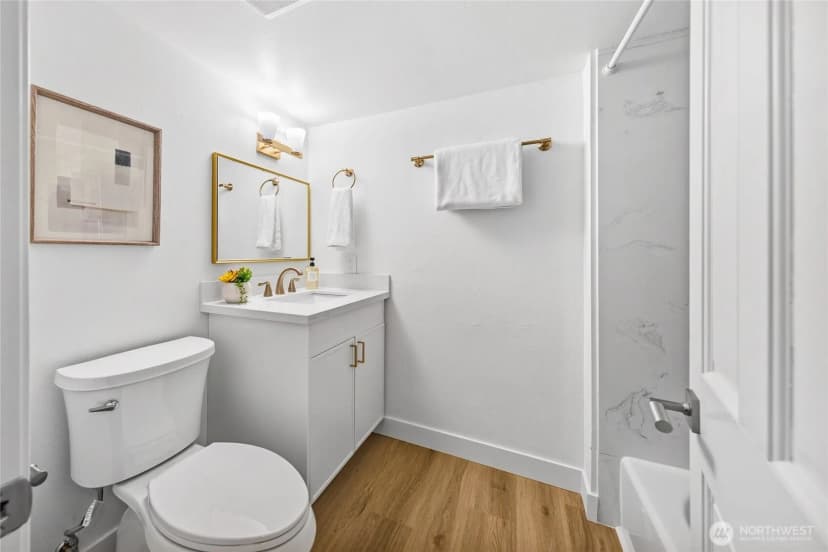 Property photo for 1140 23rd Avenue E, Seattle photo 24