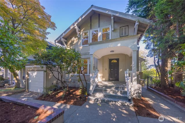 Property photo for 1140 23rd Avenue E, Seattle photo 2