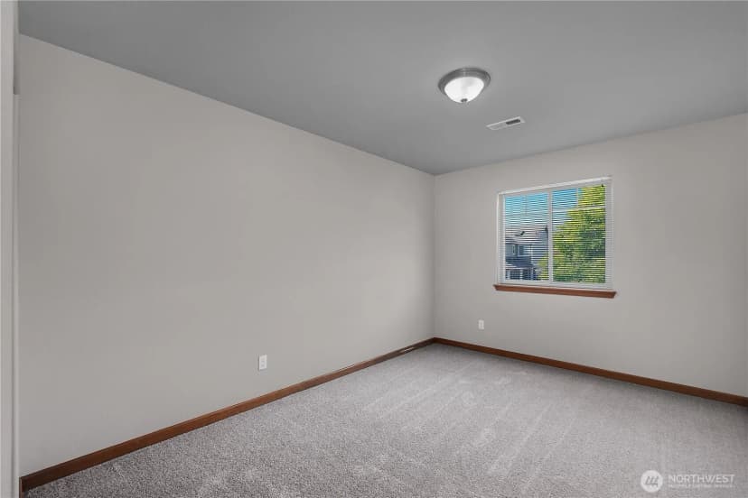 Property photo for 4634 Rochelle Street Se, Lacey photo 22