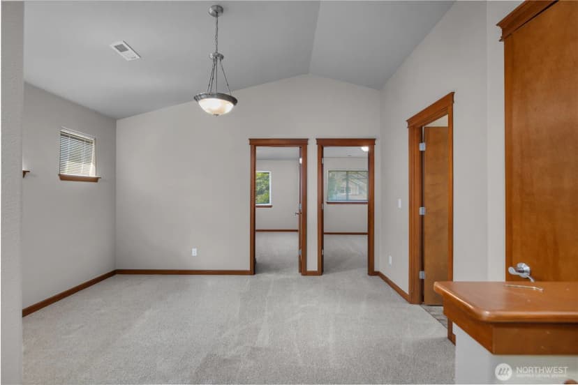 Property photo for 4634 Rochelle Street Se, Lacey photo 16