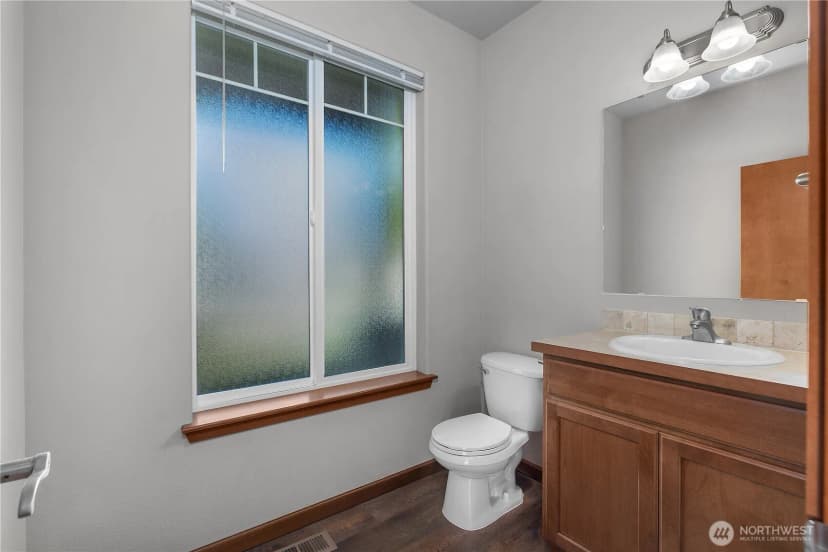 Property photo for 4634 Rochelle Street Se, Lacey photo 12