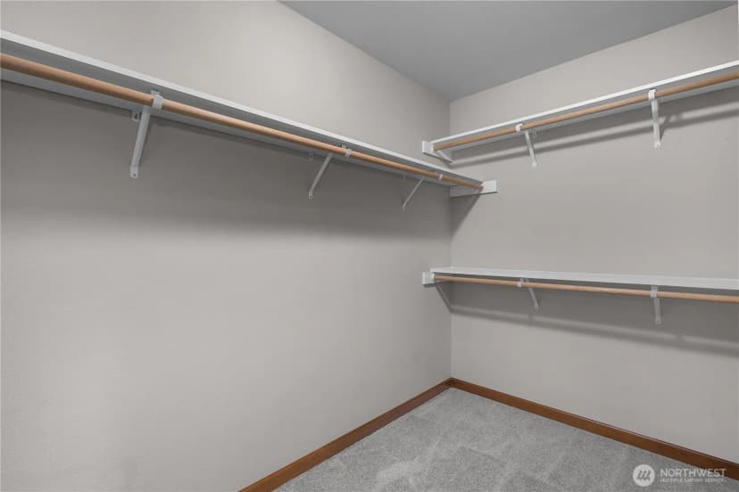 Property photo for 4634 Rochelle Street Se, Lacey photo 30