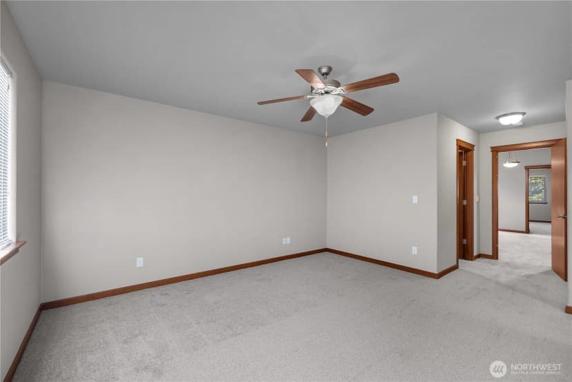 Property photo for 4634 Rochelle Street Se, Lacey photo 26