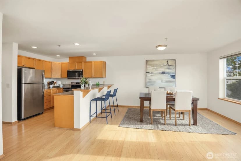 Property photo for 432 Ne Ravenna Boulevard #401, Seattle photo 8