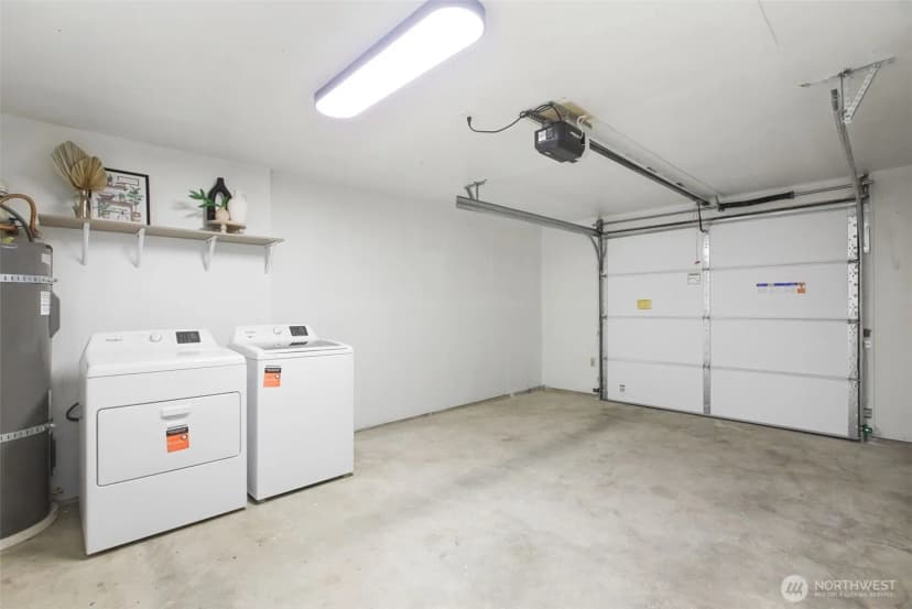 Property photo for 9751 Densmore Avenue N, Seattle photo 25