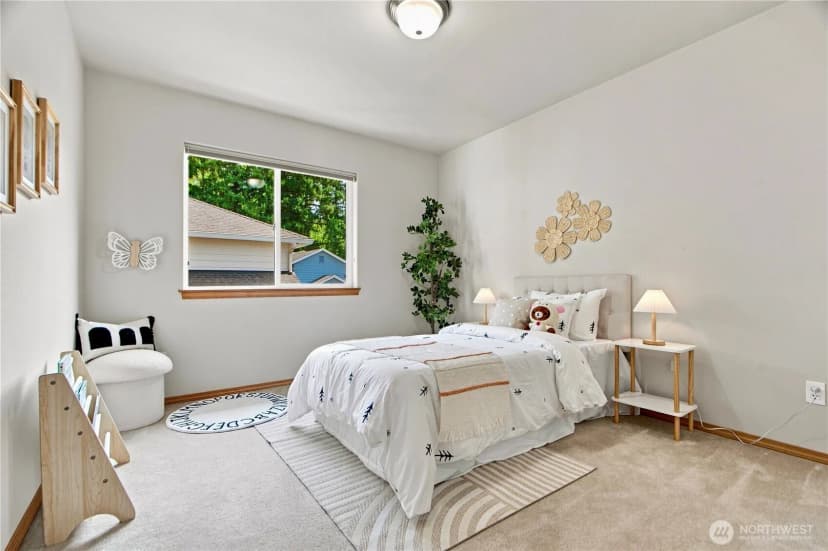 Property photo for 18001 81st Lane Ne, Kenmore photo 24