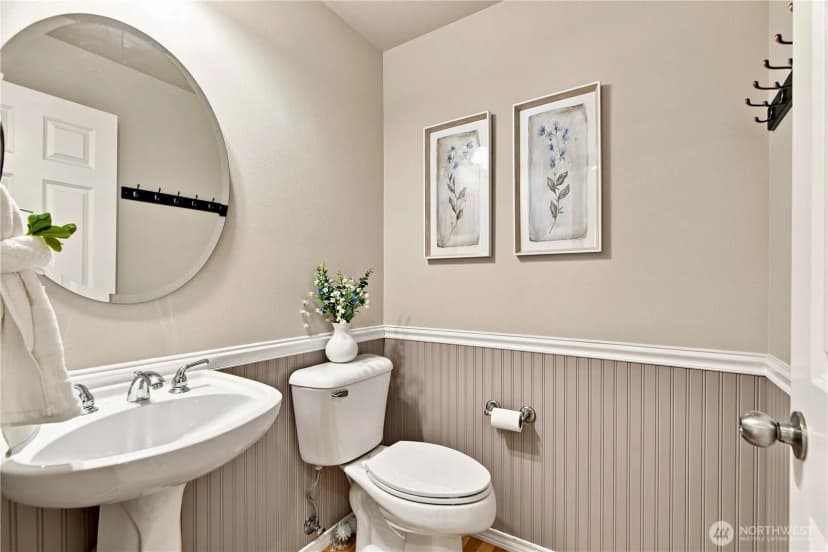 Property photo for 18001 81st Lane Ne, Kenmore photo 26