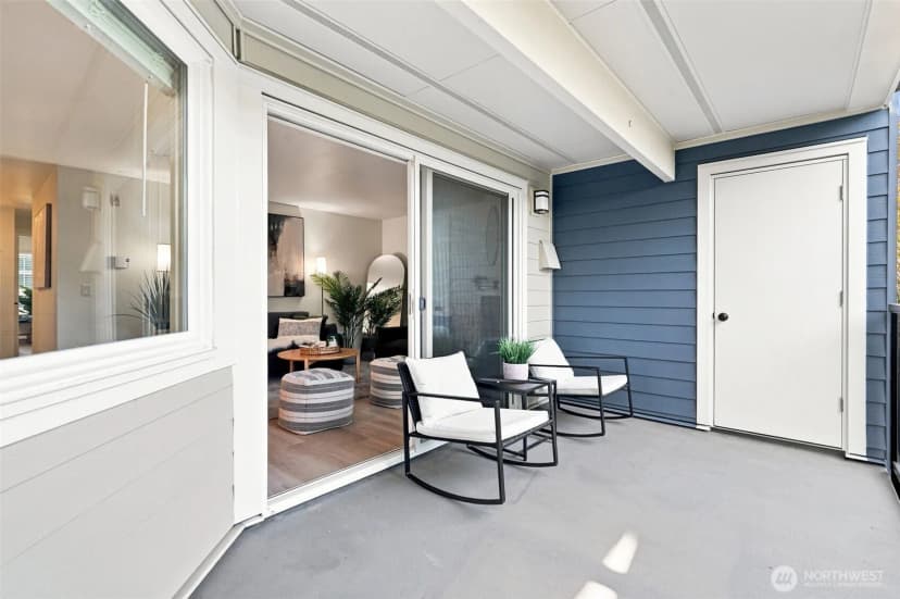 Property photo for 4187 W Lake Sammamish Parkway Se #b207, Bellevue photo 9