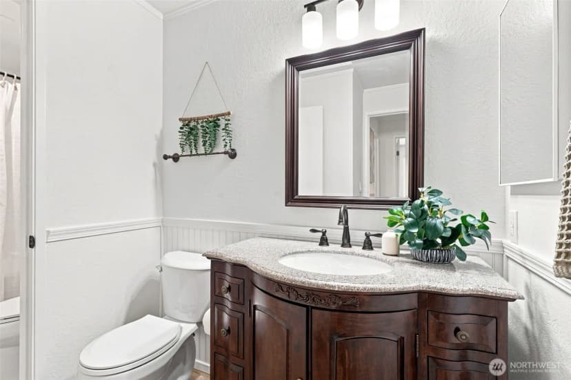 Property photo for 4187 W Lake Sammamish Parkway Se #b207, Bellevue photo 24