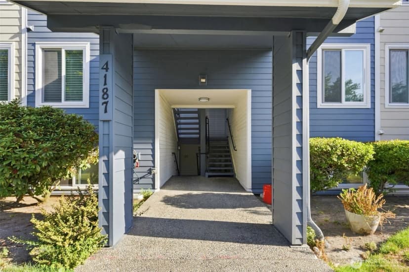 Property photo for 4187 W Lake Sammamish Parkway Se #b207, Bellevue photo 26