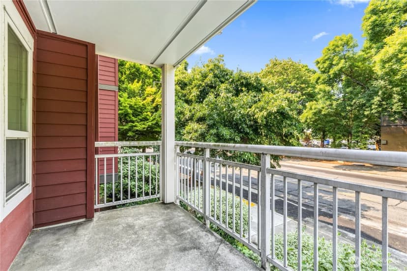 Property photo for 2805 Ne 125th Street #204, Seattle photo 13