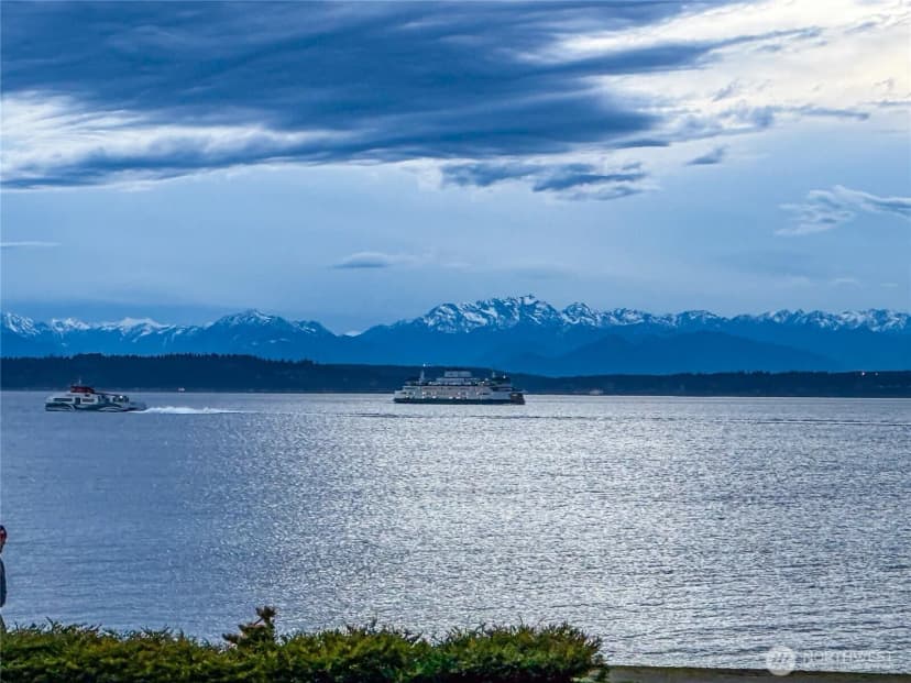 Property photo for 1374 Alki Avenue Sw #400, Seattle photo 20
