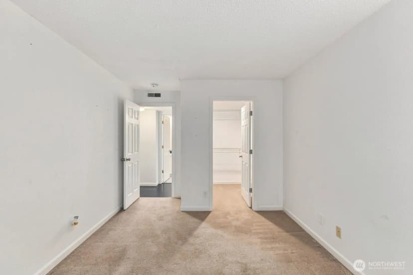 Property photo for 14010 Juanita Drive Ne #c6, Kirkland photo 14