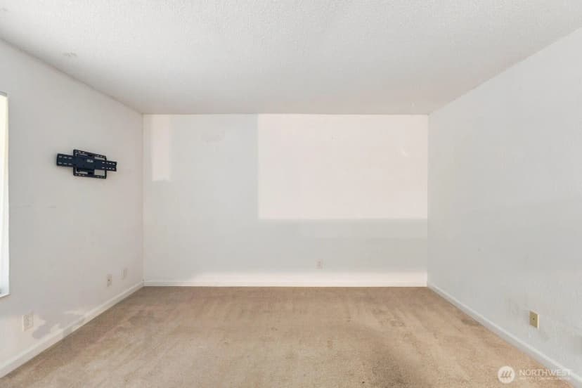 Property photo for 14010 Juanita Drive Ne #c6, Kirkland photo 9