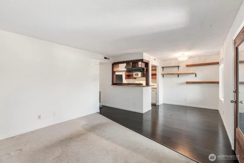 Property photo for 14010 Juanita Drive Ne #c6, Kirkland photo 24