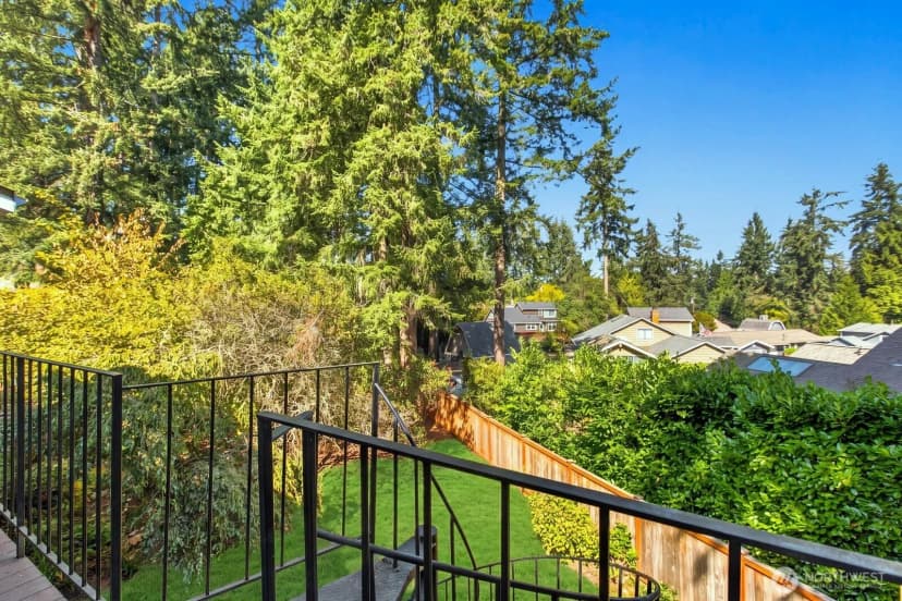 Property photo for 14010 Juanita Drive Ne #c6, Kirkland photo 21