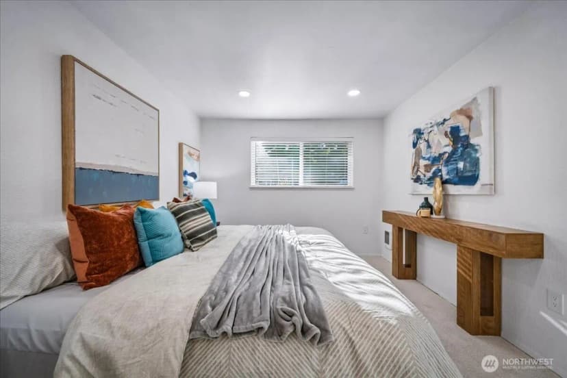 Property photo for 14620 Ne 35th Street #106, Bellevue photo 16