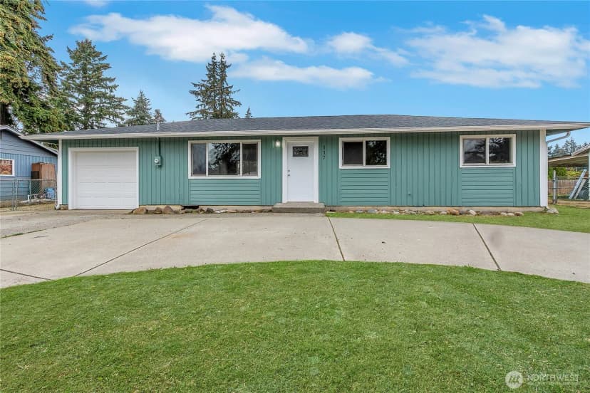 Property photo for 117 176th St E, Spanaway