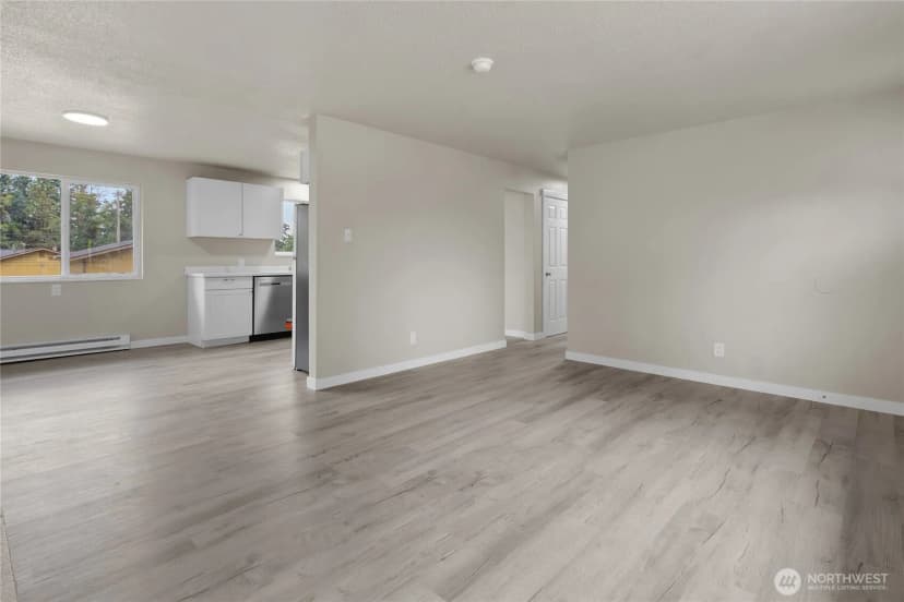 Property photo for 117 176th St E, Spanaway photo 6
