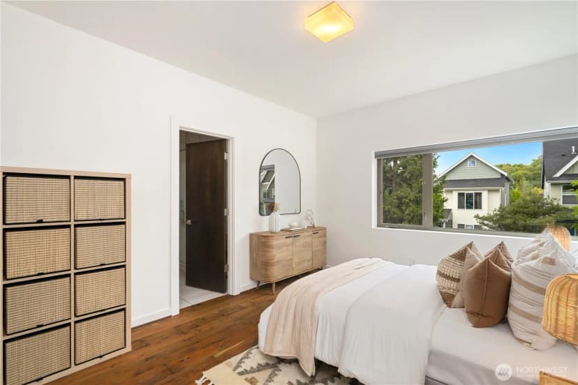 Property photo for 4440 Renton Avenue S, Seattle photo 30