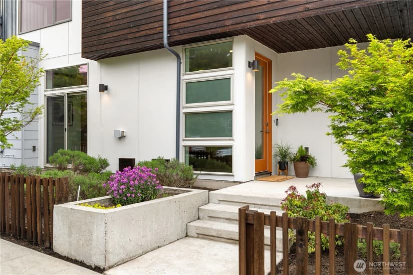 Property photo for 4440 Renton Avenue S, Seattle photo 6