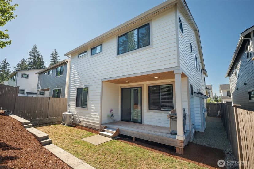 Property photo for 19226 139th Place Se, Renton photo 35