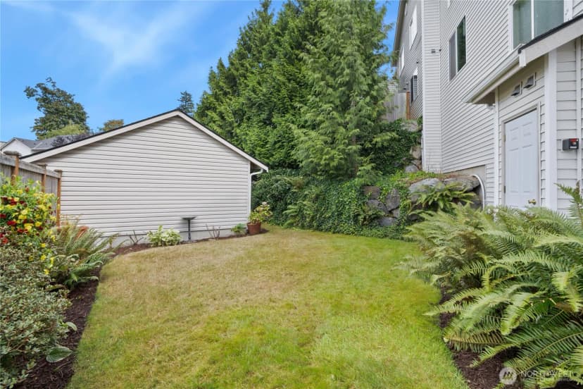 Property photo for 8905 Meridian Place Ne #100, Lake Stevens photo 5