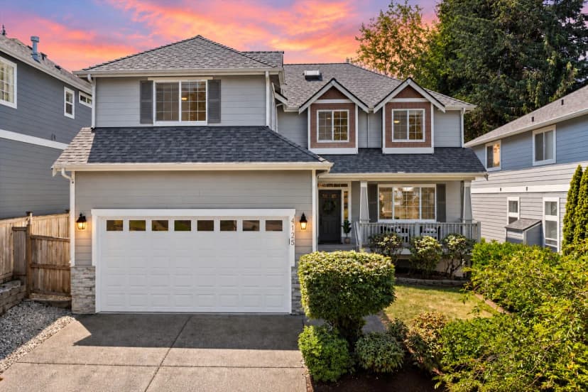 Property photo for 4125 Ne 27th Place, Renton