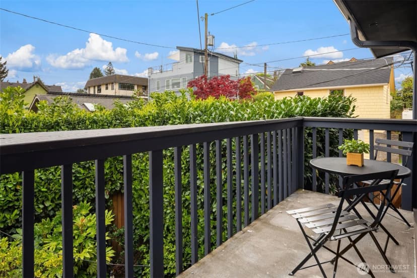 Property photo for 1519 5th Ave W #5, Seattle photo 10