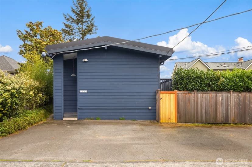 Property photo for 1519 5th Ave W #5, Seattle photo 13