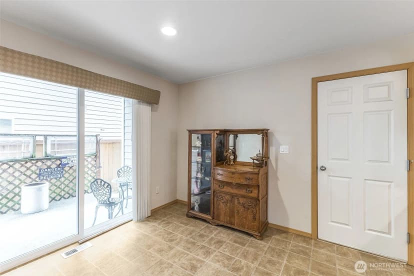Property photo for 18311 96th Avenue E, Puyallup photo 10