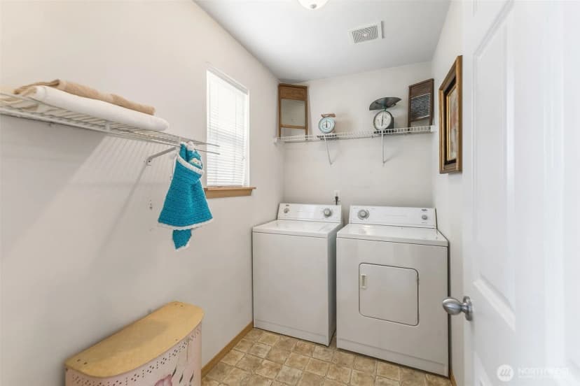 Property photo for 18311 96th Avenue E, Puyallup photo 22