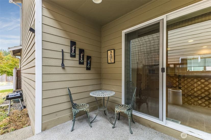 Property photo for 18311 96th Avenue E, Puyallup photo 24