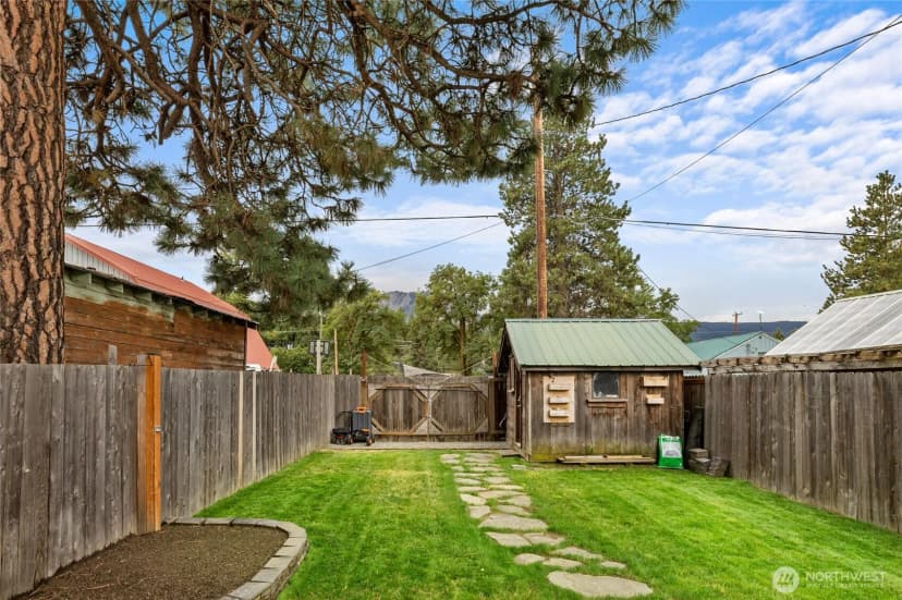 Property photo for 611 Cleveland Avenue, South Cle Elum photo 8