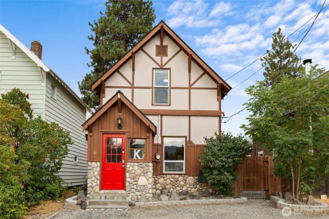 Property photo for 611 Cleveland Avenue, South Cle Elum
