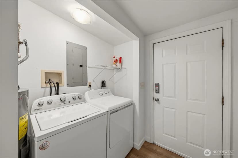 Property photo for 535 Morris Avenue S, Renton photo 18