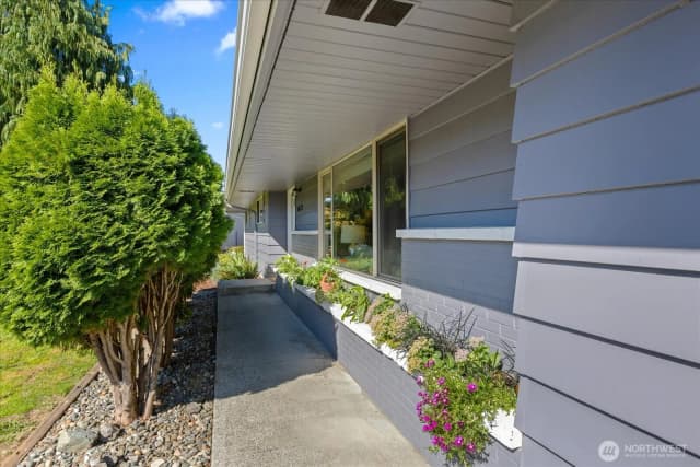Property photo for 4433 105th Place Ne, Marysville photo 2