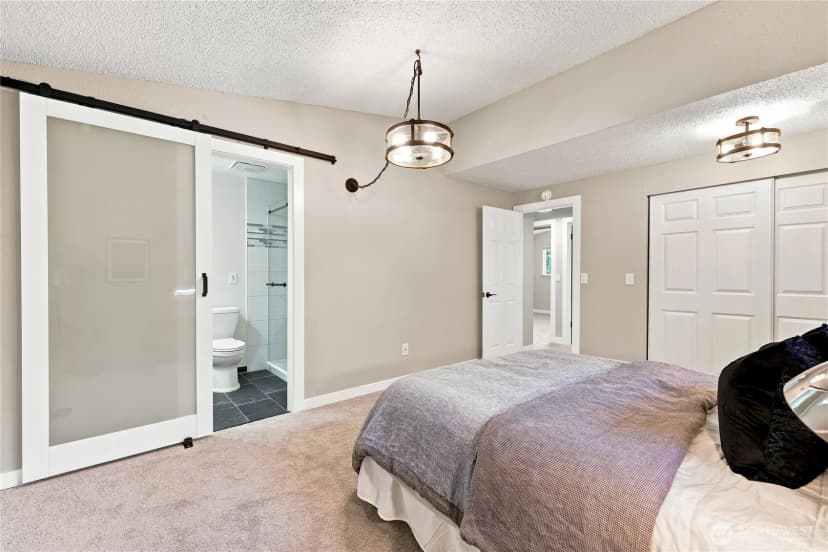 Property photo for 1868 Nw Palmer Lane, Bremerton photo 19