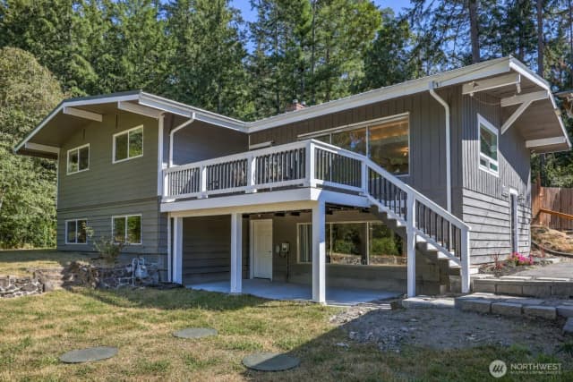 Property photo for 1868 Nw Palmer Lane, Bremerton