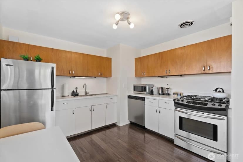 Property photo for 719 721 N 38th Street, Seattle photo 11