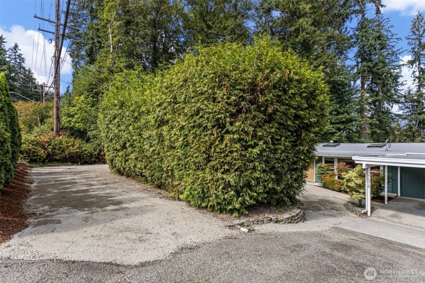 Property photo for 16318 Se Newport Way, Bellevue photo 30