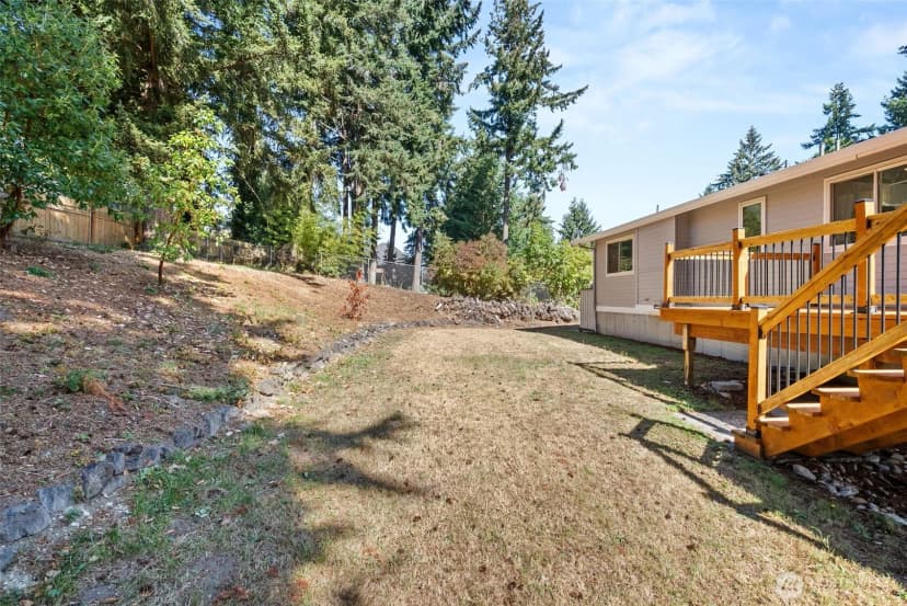 Property photo for 10020 100th Avenue Sw, Lakewood photo 35