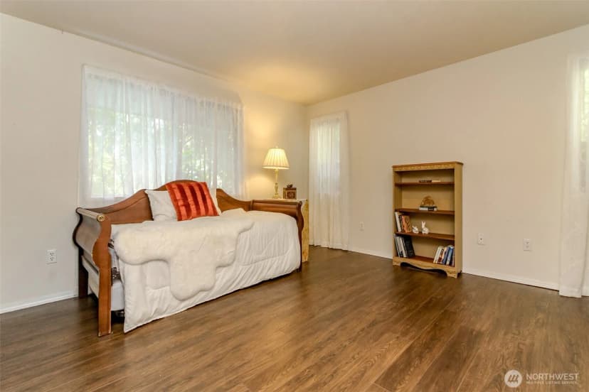 Property photo for 5948 Glenmore Drive Se, Olympia photo 27