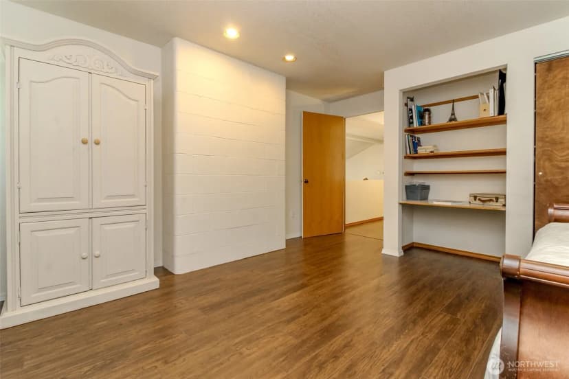 Property photo for 5948 Glenmore Drive Se, Olympia photo 28